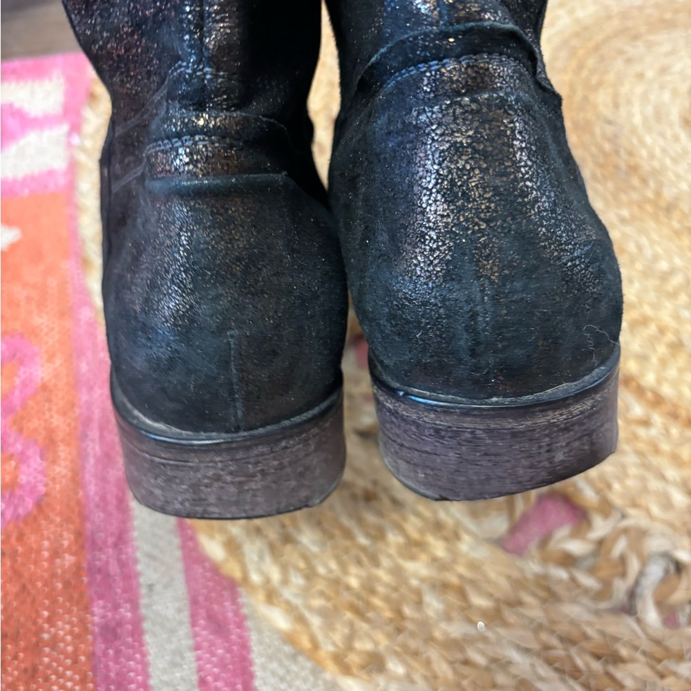 Donald Pliner Gold Shimmer Leather Boots, Blue Suede Trim 9M - Picture 4 of 8